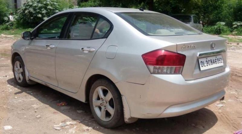 Honda City 1.5 V MT 2011