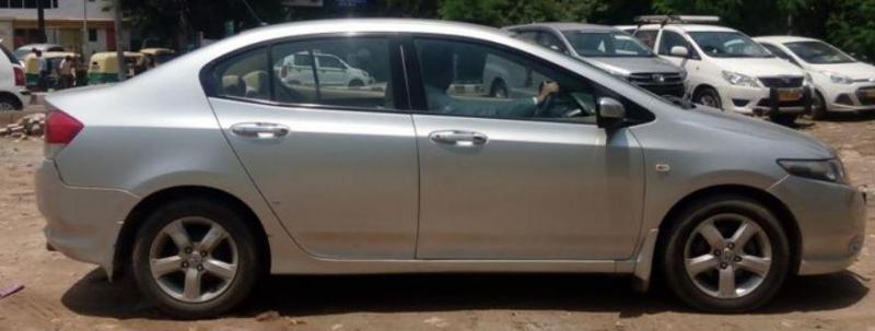 Honda City 1.5 V MT 2011