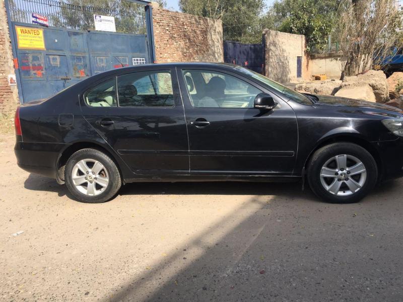 Skoda Laura AMBIENTE 1.9 TDI MT 2009