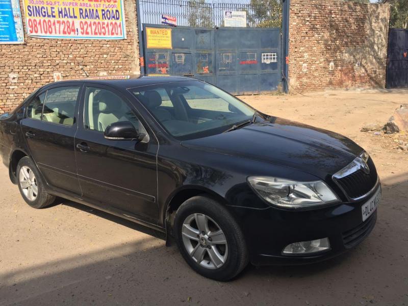 Skoda Laura AMBIENTE 1.9 TDI MT 2009