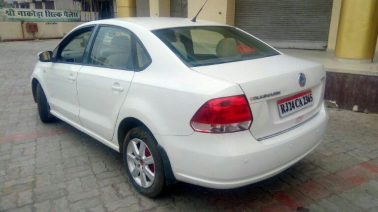 Volkswagen Vento 1.6L Highline 2011
