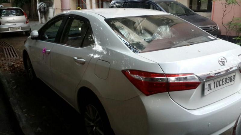 Toyota Corolla Altis 1.8 GL 2015