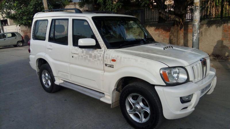 Mahindra Scorpio 2.6 CRDE 2010