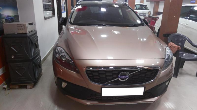 Volvo V40 Cross Country D3 Inscription 2014