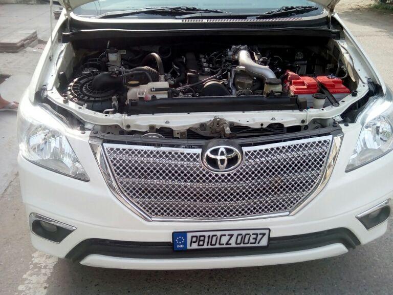 Toyota Innova 2.5 G 7 STR BS IV 2016