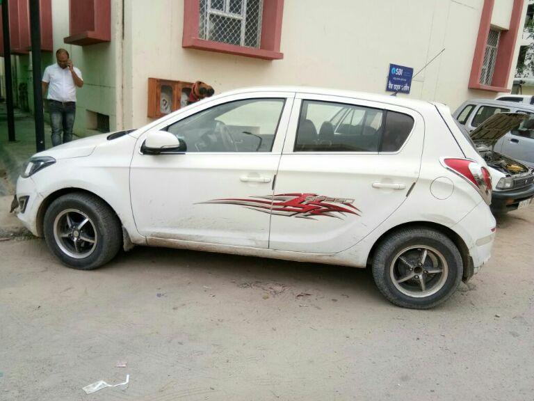 Hyundai i20 Magna (O) 1.4 CRDi 2012