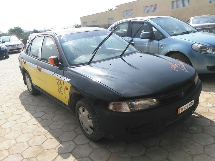 Mitsubishi Lancer 1.5 CNE 1999