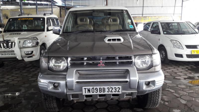 Mitsubishi Pajero Sport 4X4 MT 2009