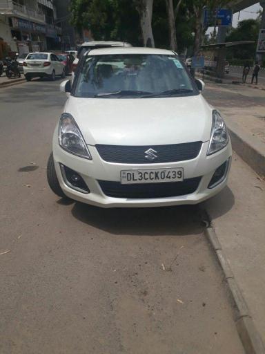 Maruti Suzuki Swift VXi (O) 2015
