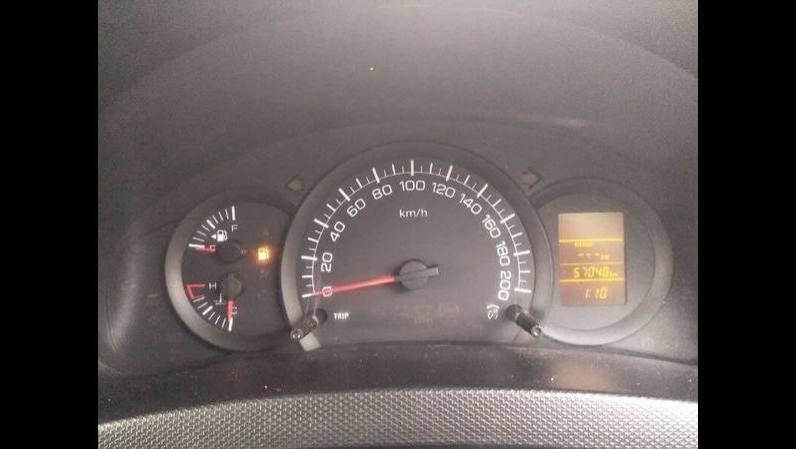 Maruti Suzuki Swift LXi 2015