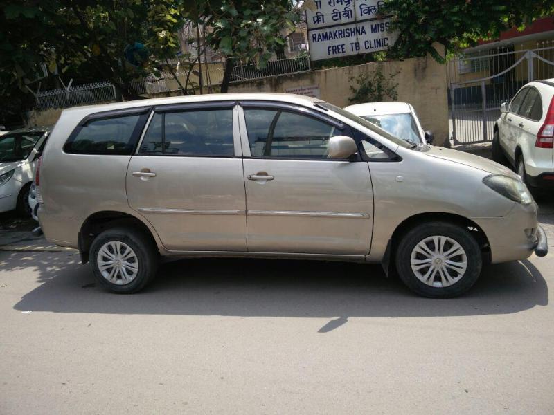 Toyota Innova 2.5 V 2008