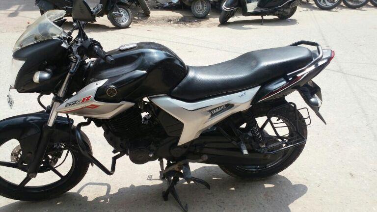 Yamaha SZ-RR 150cc 2011