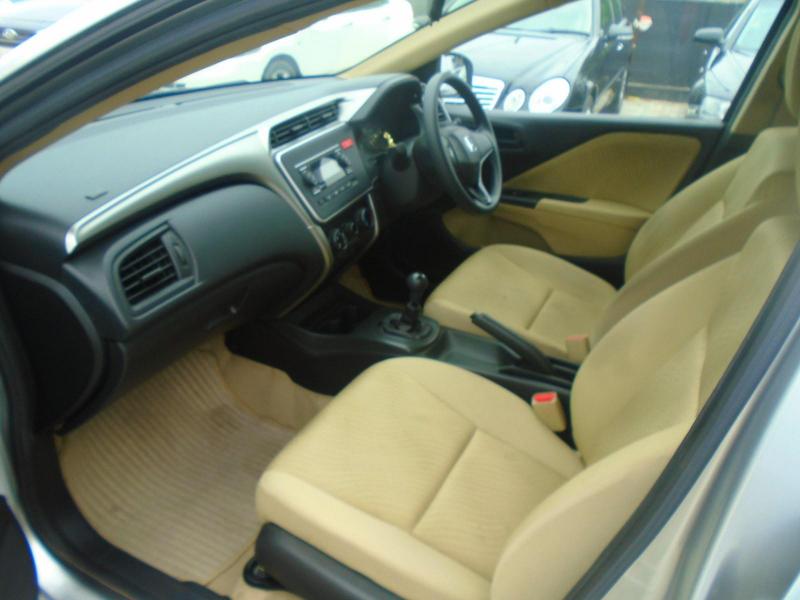 Honda City 1.5 S MT 2015