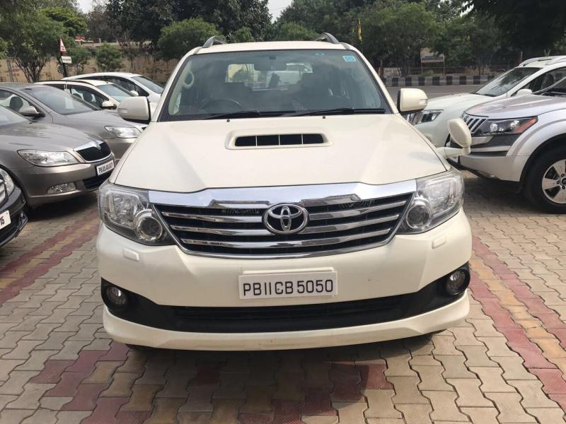 Toyota Fortuner 3.0 Limited Edition 2014