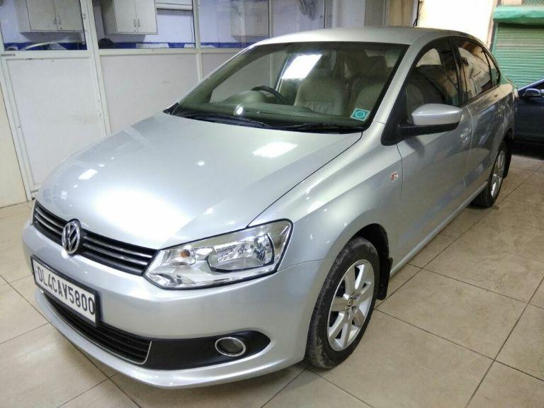 Volkswagen Vento Highline Petrol 2011