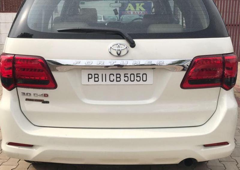 Toyota Fortuner 3.0 Limited Edition 2014