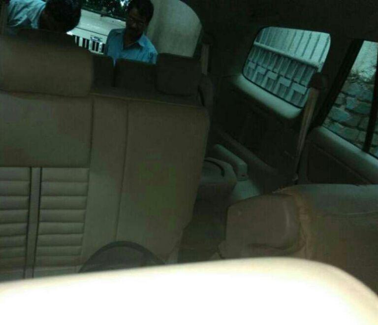 Toyota Innova 2.0 V 2013