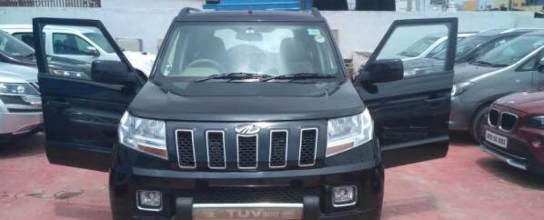 Mahindra TUV300 T8 2017