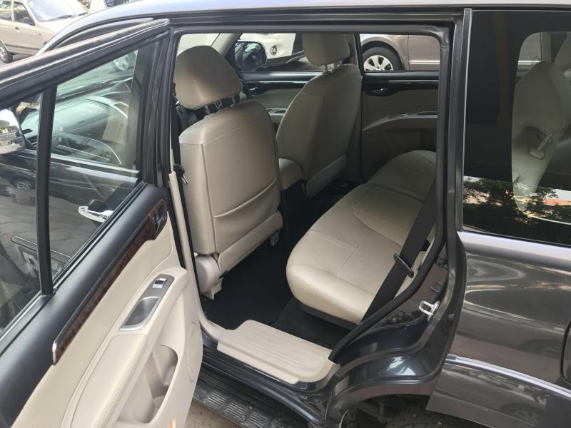 Mitsubishi Pajero Sport 2.5 AT 2014