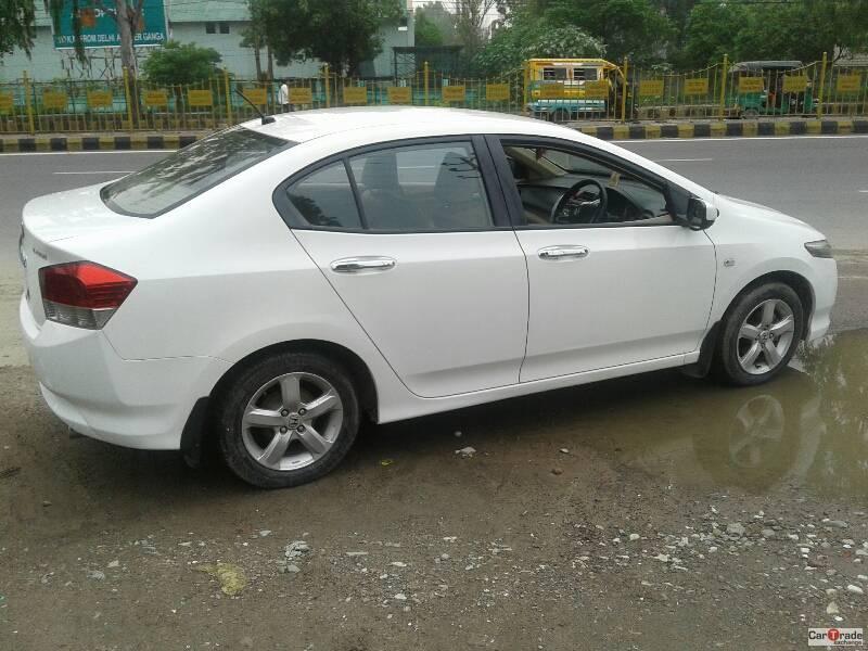 Honda City V i- VTEC 2010