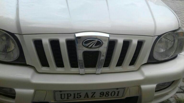 Mahindra Scorpio VLX 2012