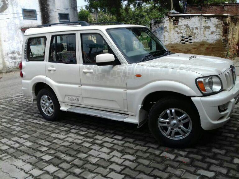 Mahindra Scorpio VLX 2012