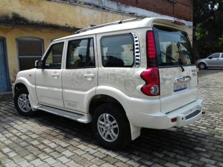 Mahindra Scorpio VLX 2012