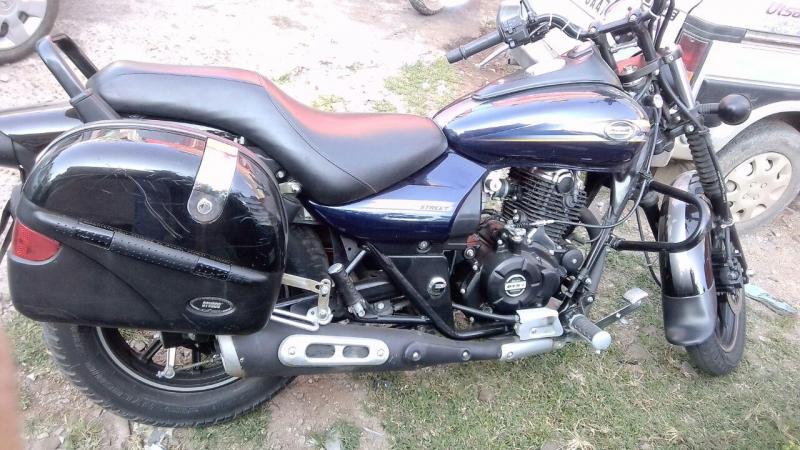 Bajaj Avenger Street 150 2016