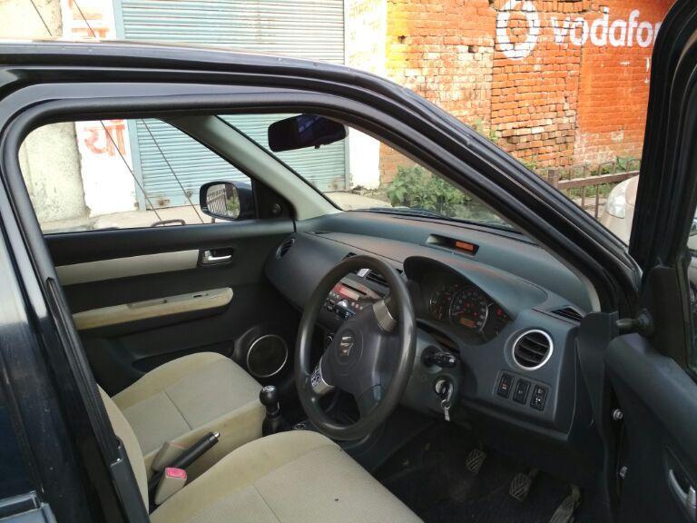 Maruti Suzuki Swift DZire ZDi 2011