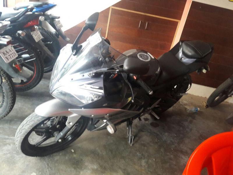 Yamaha YZF-R15 150cc 2015