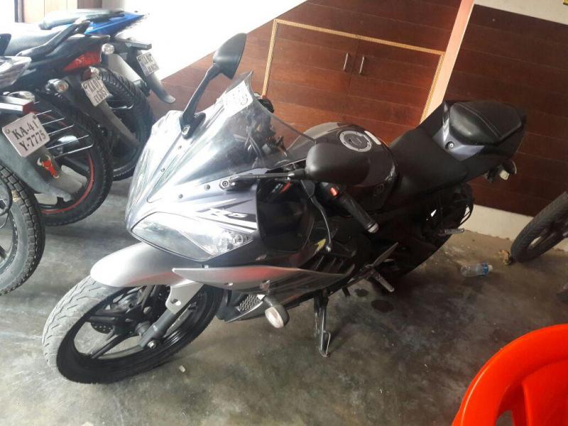 Yamaha YZF-R15 150cc 2015