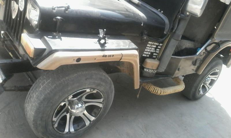 Mahindra Jeep 4X4 1984