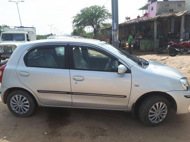 Toyota Etios Liva GD 2012