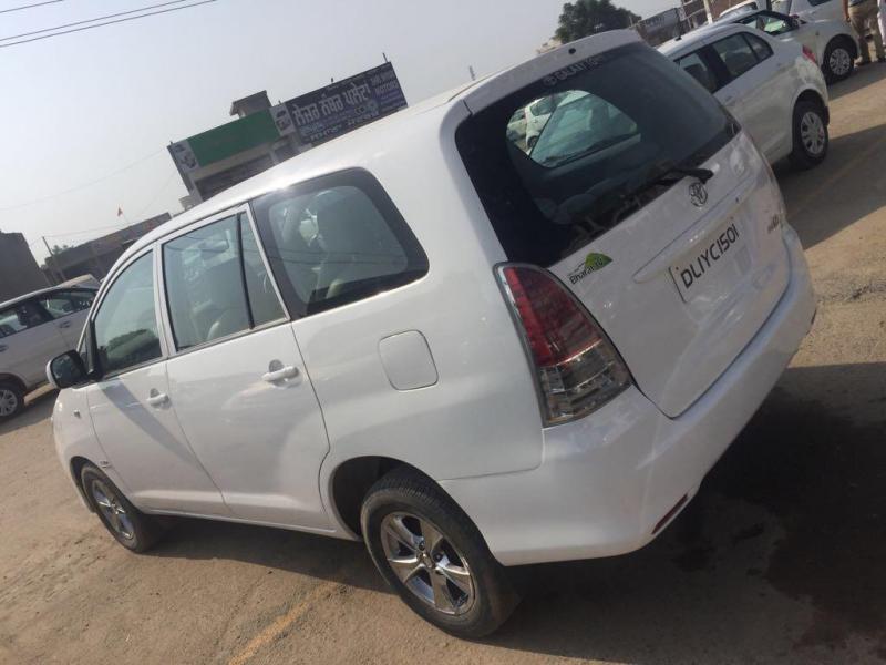 Toyota Innova 2.5 G 2010