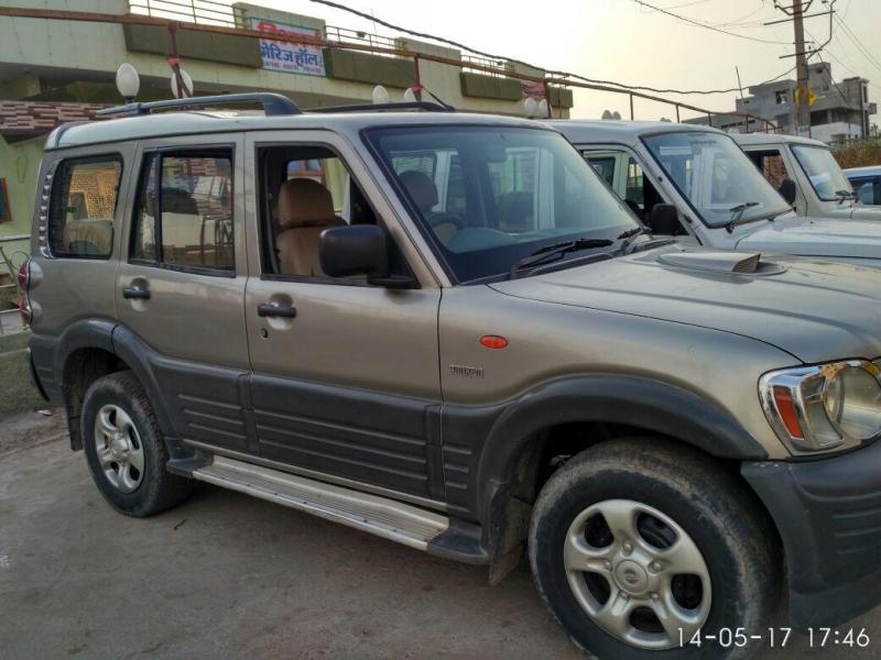 Mahindra Scorpio DX 2.6 TURBO 7 STR 2006