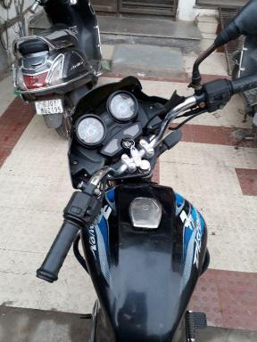 Bajaj Discover 100cc  2012