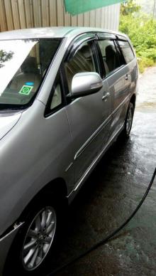 Toyota Innova 2.0 G 8 STR BS IV 2012