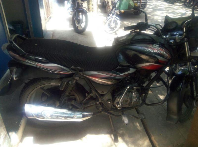 Bajaj Discover 100cc 2011