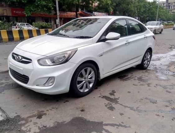 Hyundai Verna FLUIDIC 1.6 SX CRDI 2011