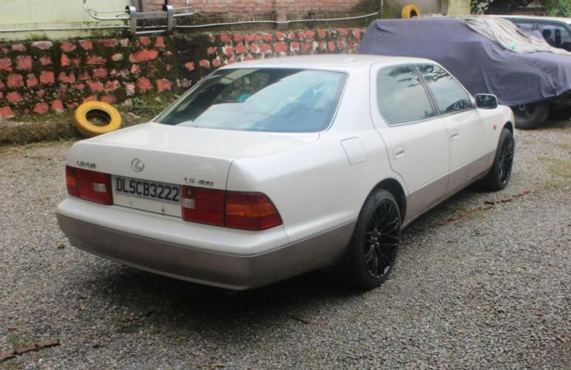 Lexus LS 400 1999