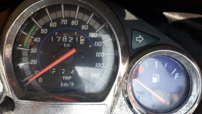 Hero Super Splendor 125cc 2011