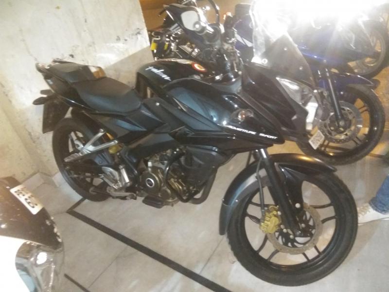 Bajaj Pulsar AS200 2014