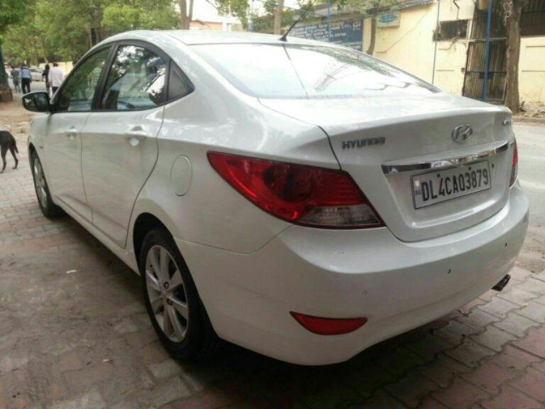 Hyundai Verna FLUIDIC 1.6 CRDI SX 2012