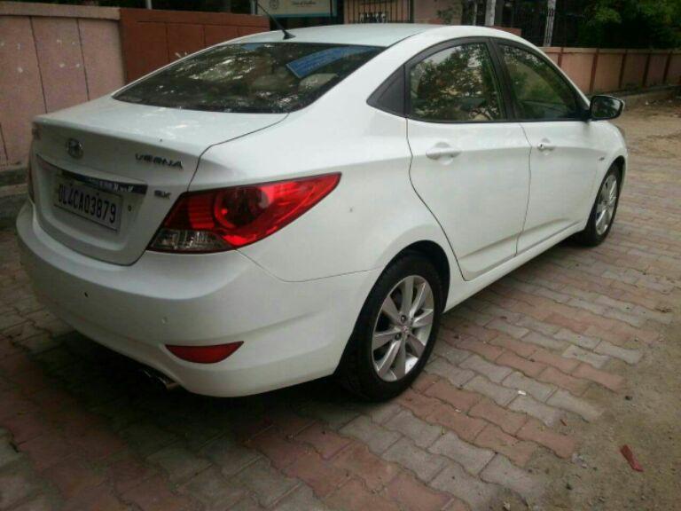 Hyundai Verna FLUIDIC 1.6 CRDI SX 2012