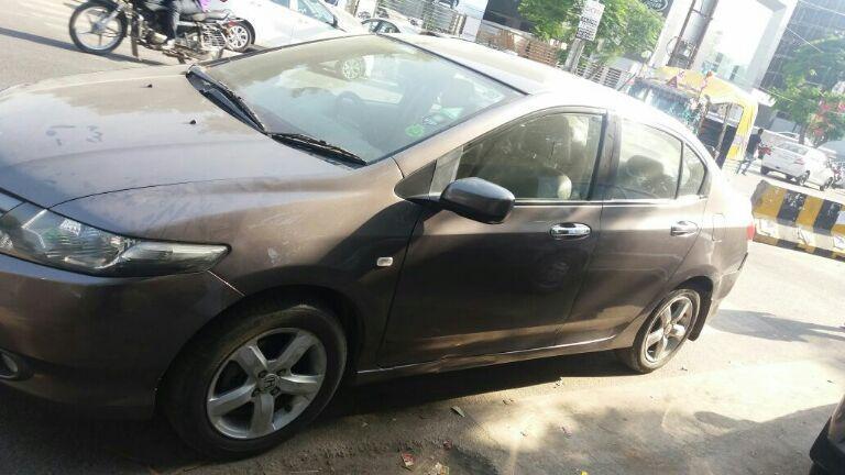 Honda City V i-VTEC 2010 