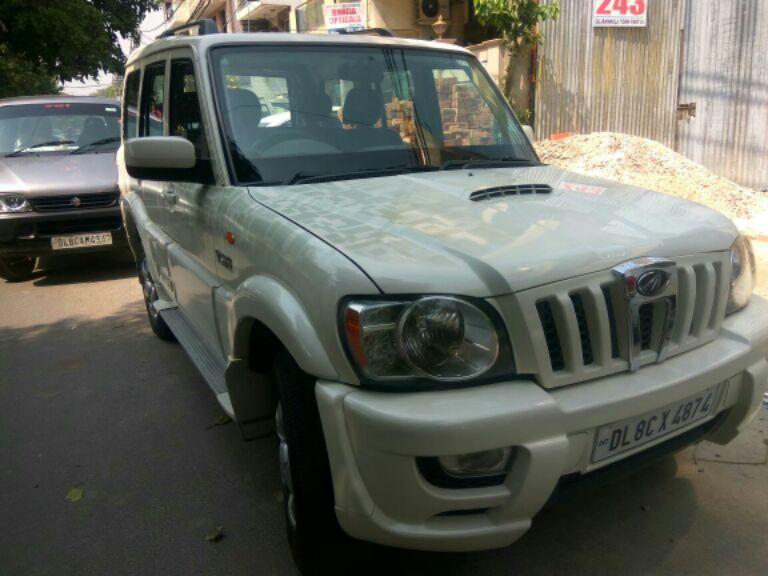 Mahindra Scorpio SLE 2012