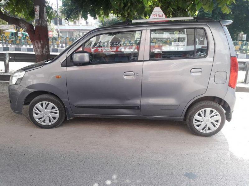 Maruti Suzuki WAGON R 1.0 VXi 2010