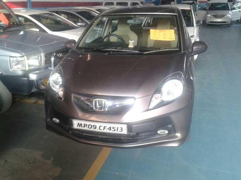 Honda Brio V MT 2012