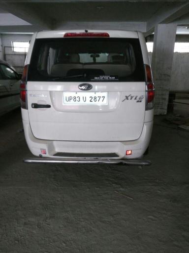 Mahindra Xylo E4 2011