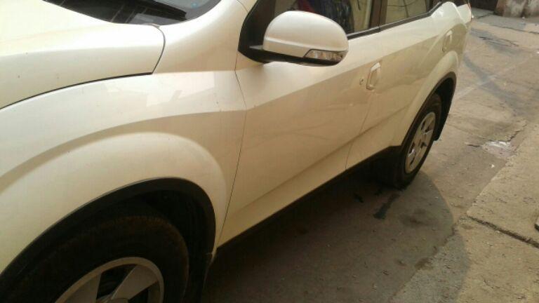 Mahindra XUV500 W6 1.99 2016